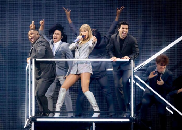 Fotografía de archivo de la cantante Taylor Swift. EFE/EPA/MATTEO BAZZI
