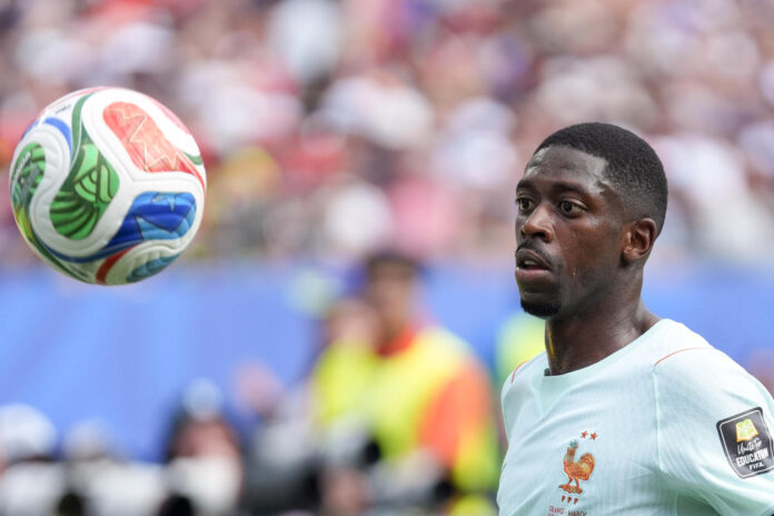 Ousmane Dembélé, de Francia, controla el balón en el partido contra Marruecos del Mundial 2026. EFE/ Ángel Colmenares

