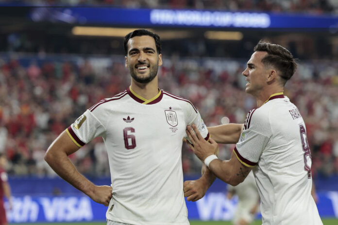 Mikel Merino celebra el gol ante Portugal el pasado lunes 6. EFE/ Lavandeira Jr
