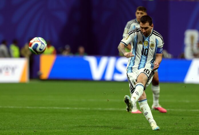 Fotografía del 7 de julio de 2026 en la que se observa a Lionel Messi, de Argentina, en acción durante el partido de octavos de final del Mundial 2026 entre Argentina y Egipto en Atlanta (EE.UU.). EFE/CRISTOBAL HERRERA-ULASHKEVICH
