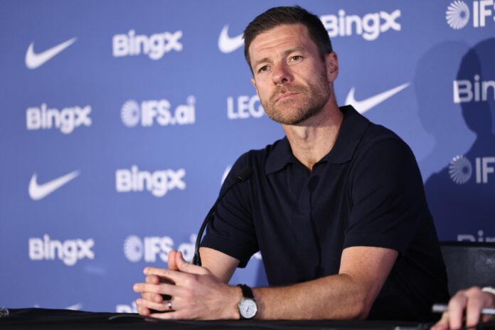 Xabi Alonso, entrenador del Chelsea, durante su presentación oficial como técnico del conjunto londinense EFE/EPA/NEIL HALL
