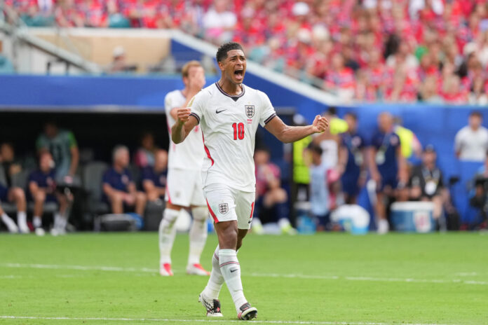 Fotografía del 11 de julio de 2026 en la que se observa a Jude Bellingham, de Inglaterra, al celebrar un gol este sábado, en el partido de cuartos de final del Mundial de la FIFA 2026 entre Noruega e Inglaterra en el estadio Hard Rock en Miami (Estados Unidos). EFE/ Octavio Guzmán
