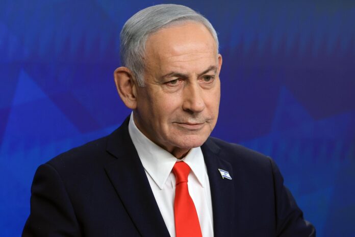 FOTO ARCHIVO. El primer ministro israelí, Benjamin Netanyahu, durante una rueda de prensa en Jerusalén. EFE/EPA/RONEN ZVULUN / POOL
