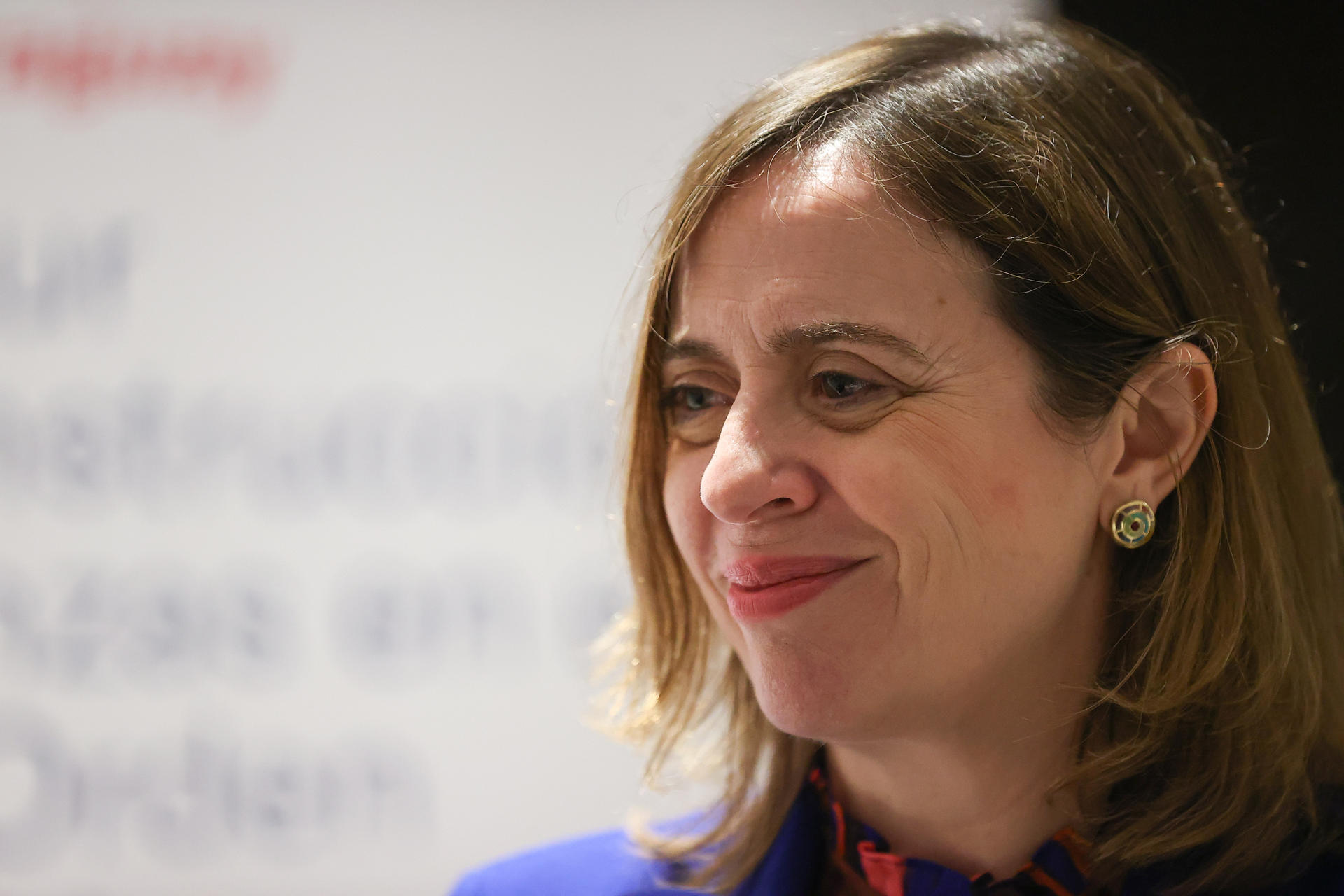 La secretaria de Estado de Comercio del Gobierno de España, Amparo López Senovilla, reacciona durante una entrevista con EFE este martes, en Asunción (Paraguay). EFE/ Juan Pablo Pino
