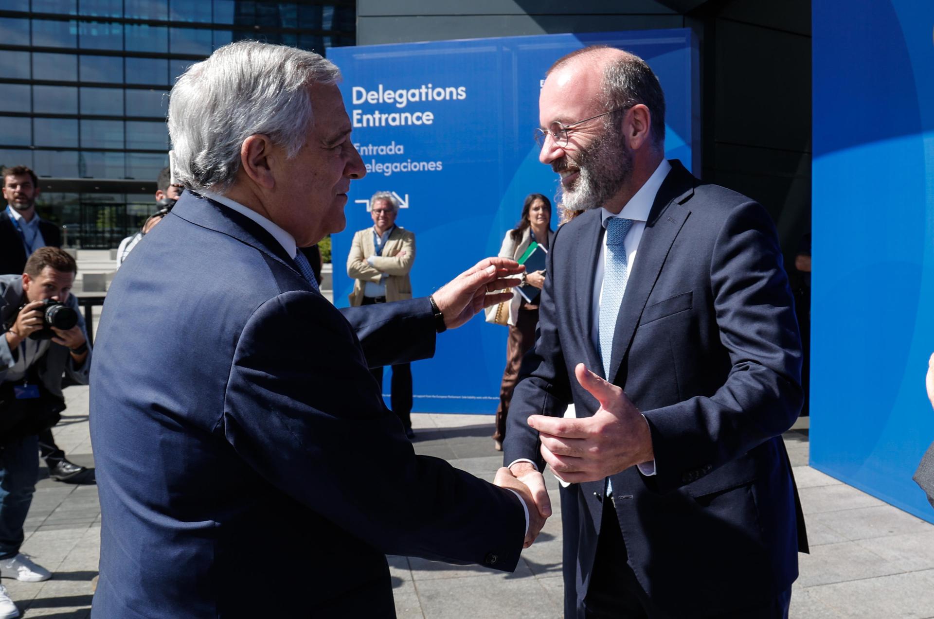 Representantes del espectro político del centro-derecha de Europa e Iberoamérica se citaron este miércoles en Madrid para fortalecer su relación estratégica en medio de la incertidumbre geopolítica por el giro proteccionista de Estados Unidos, la inestabilidad en Oriente Medio, la guerra en Ucrania y la coerción económica de China. EFE/EPA/GIUSEPPE LAMI