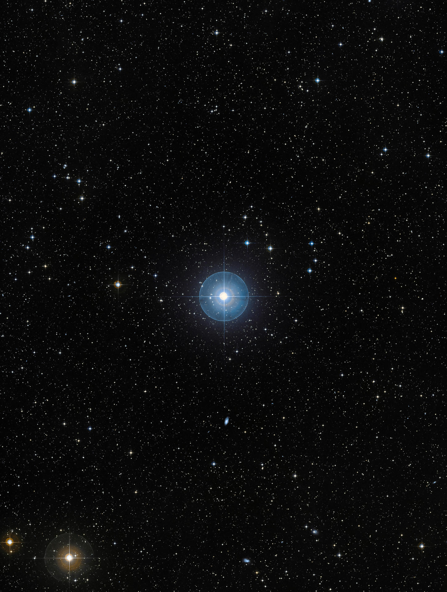 Imagen, basada en datos del Digitized Sky Survey 2, muestra una zona de aproximadamente 1,7 x 2,3 grados alrededor de Beta Pictoris. Un grupo de astrónomos descubrió un exoplaneta, bautizado "Beta Pictoris d" y situado a unos 63 años luz de la Tierra y del que dicen su brillo es el más débil detectado en un astro, gracias al VLT, siglas inglesas del Telescopio Muy Grande del Observatorio Europeo Austral (ESO). EFE/ ESO/Digitized Sky Survey 2 SOLO USO EDITORIAL/SOLO DISPONIBLE PARA ILUSTRAR LA NOTICIA QUE ACOMPAÑA (CRÉDITO OBLIGATORIO)
