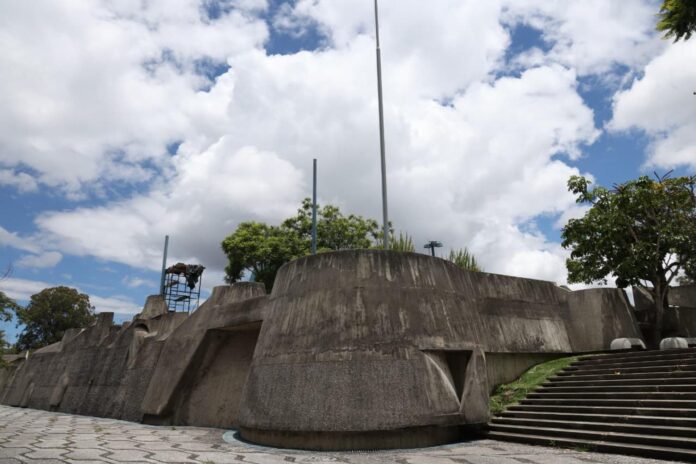 Fotografía cedida por la Ministerio de Guatemala que muestra el lugar donde será construido el monumento funerario que resguardara los restos de Miguel Ángel Asturias, en su repatriación a la Ciudad de Guatemala. EFE/ Ministerio de Guatemala
