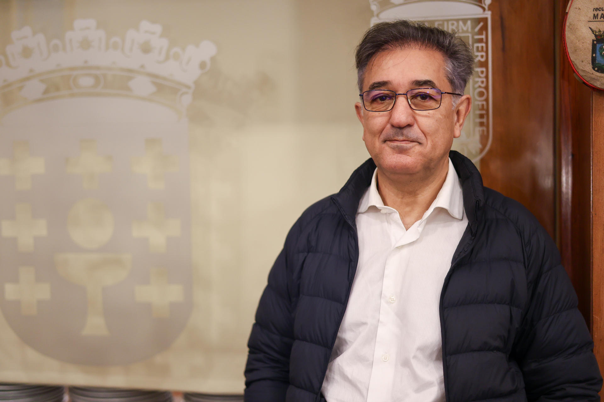 León Gómez Martínez posa durante una entrevista con EFE este viernes en Buenos Aires (Argentina). L EFE/ Juan Ignacio Roncoroni