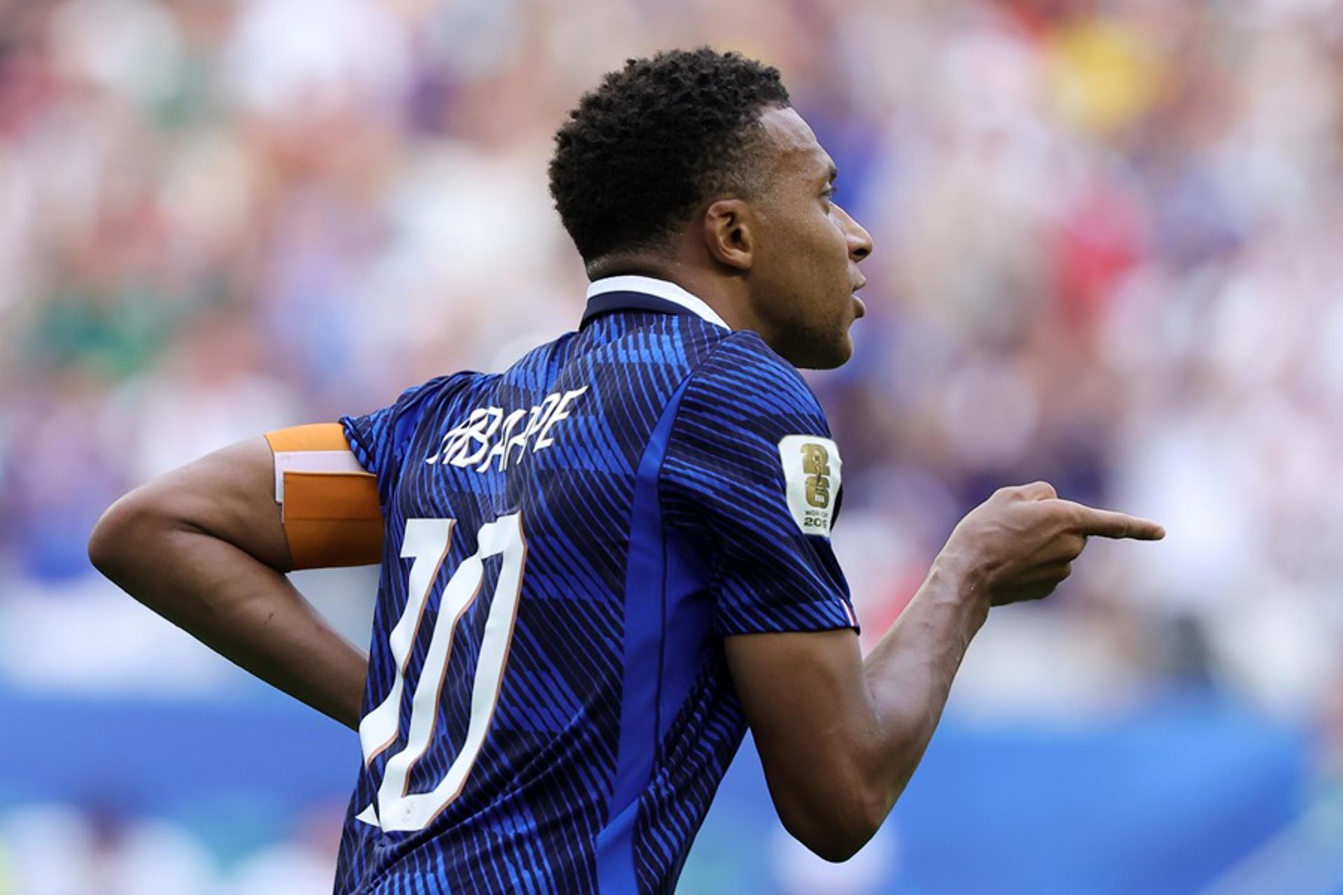 Kylian Mbappe de Francia celebra marcar el gol del 3-4 durante el partido por el tercer puesto de la Copa Mundial de la FIFA 2026. EFE/EPA/CRISTOBAL HERRERA-ULASHKEVICH