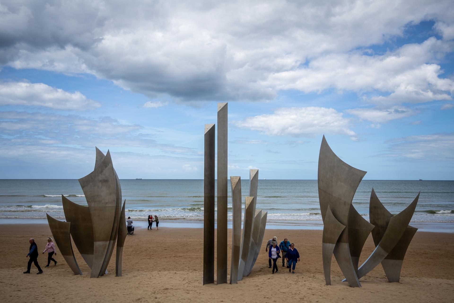 Omaha Beach, una de las playas del desembarco de Normandía que es candidata a Patrimonio Mundial de la UNESCO. EFE/EPA/CHRISTOPHE PETIT TESSON