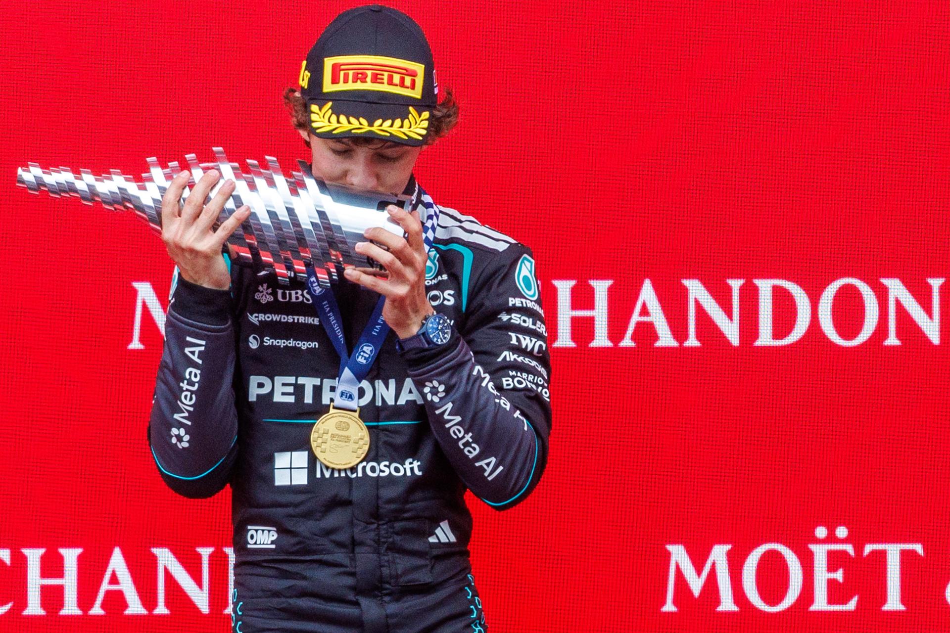El piloto italiano Andrea Kimi Antonelli (Mercedes), el circuito de Spa-Francorchamps, el más largo del Mundial con 7.004 metros, donde se adjudicó su sexta victoria de la temporada EFE/EPA/OLIVIER MATTHYS