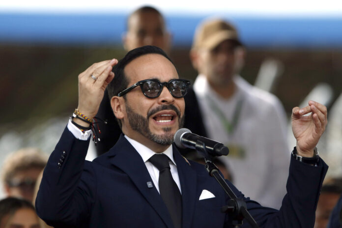 El presidente electo de Colombia, Abelardo de la Espriella, fue captado este 20 de julio, durante el desfile militar del Día de la Independencia, en Medellín (Colombia). EFE/STR
