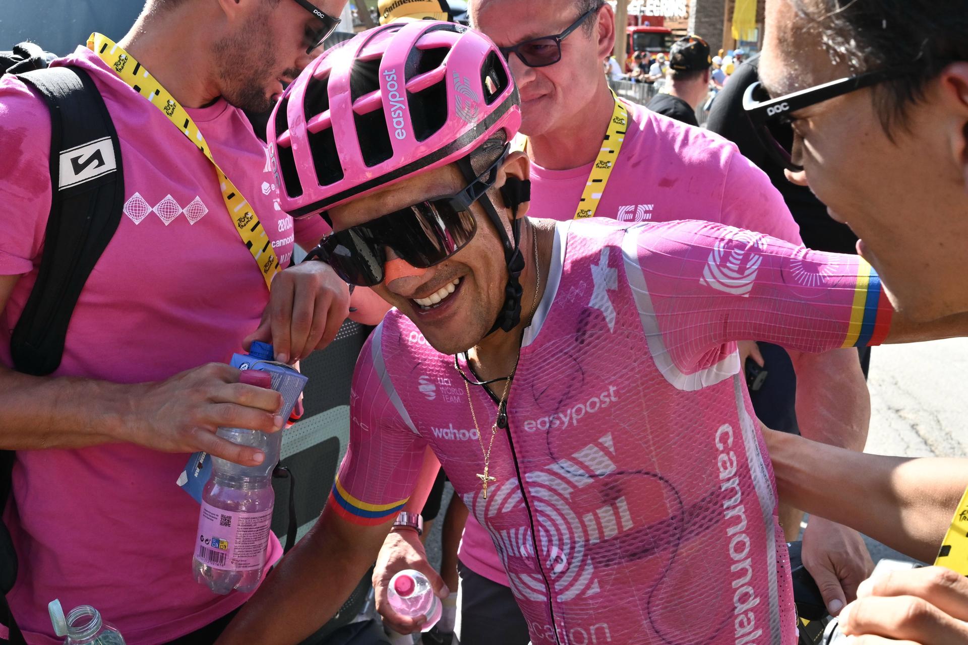 El ecuatoriano Richard Carapaz de EF Education-EasyPost vencedor de la etapa 18 del Tour de Francia, de 185,2 kilómetros desde Voiron a Orcieres-Merlette, Francia. (Ciclismo, Francia) EFE/EPA/GUILLAUME HORCAJUELO
