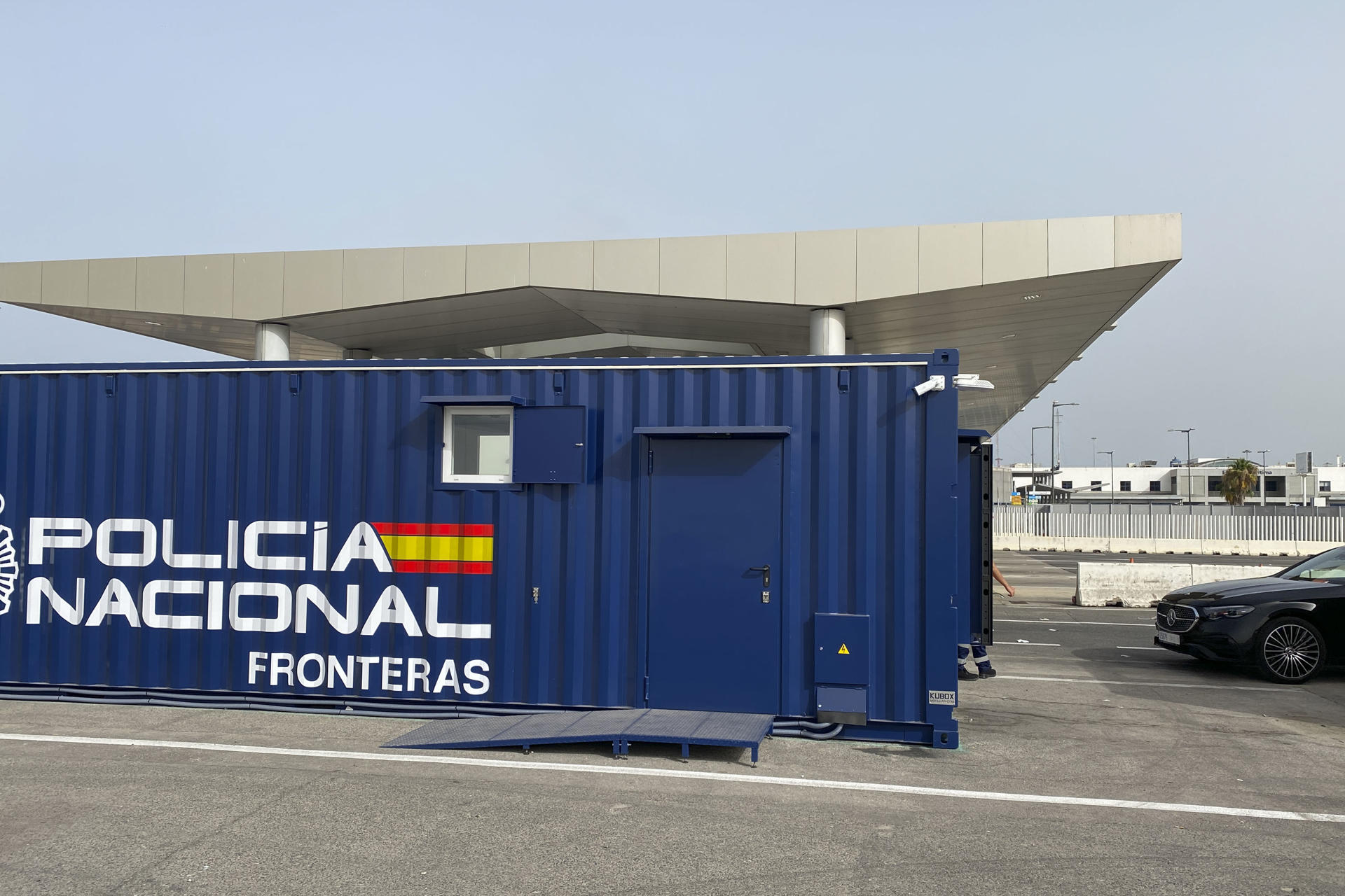 Detalle de un punto de control, el nuevo sistema de control de la UE instalado en el puerto de Algeciras para ciudadanos no comunitarios. Más de 1,8 millones de emigrantes marroquíes regresaron a su país para pasar las vacaciones de verano desde el comienzo, el pasado 10 de junio, de la operación Marhaba (Bienvenido, en árabe), conocida en España como la Operación Paso del Estrecho (OPE). EFE/ Fatima Zohra Bouaziz