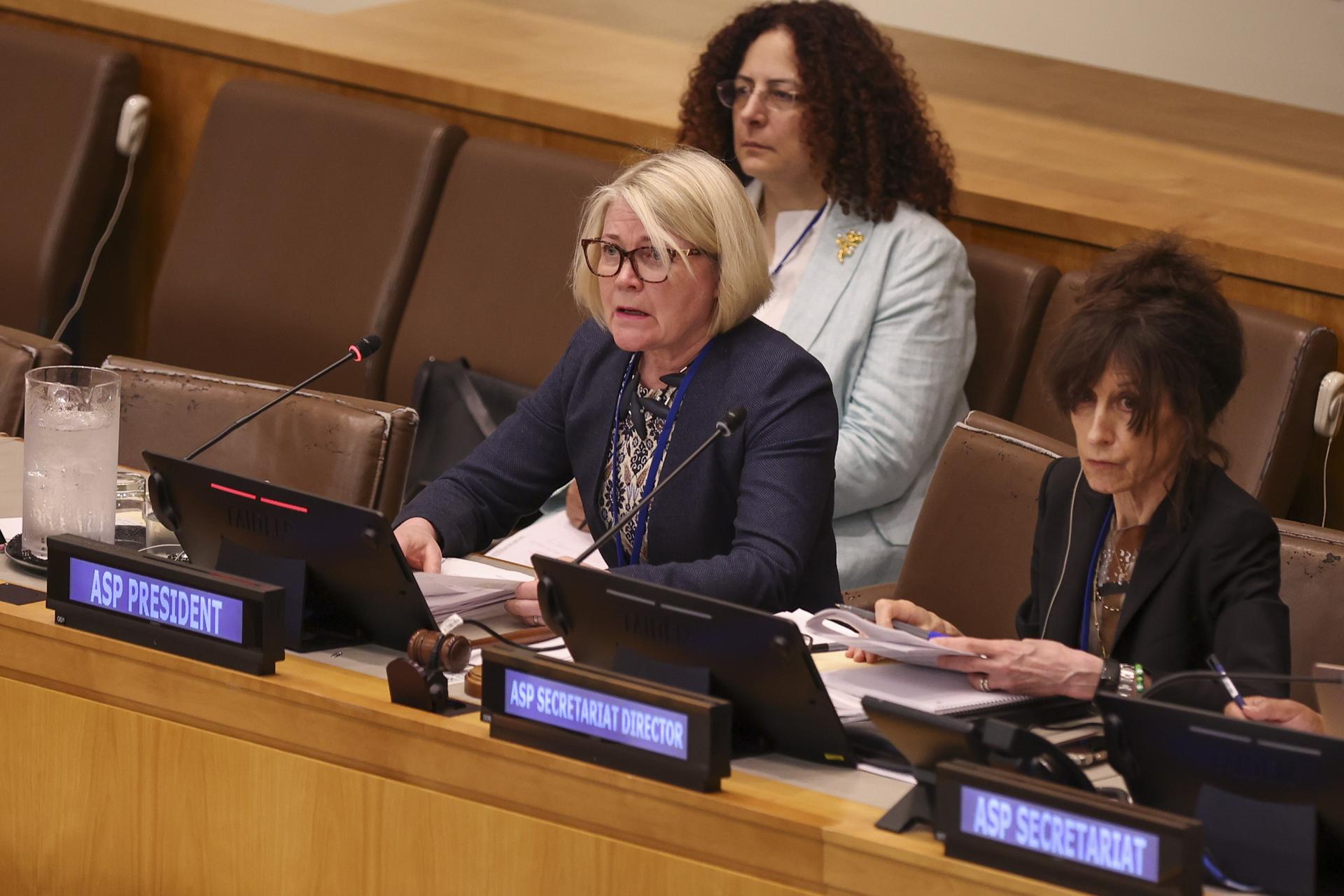 La Asamblea de Estados Parte de la Corte Penal Internacional (CPI) inicia un período extraordinario de sesiones para votar más adelante si se destituye al fiscal de la CPI Karim Ahmad Khan después de que el órgano de supervisión del tribunal presuntamente encontrara creíbles las acusaciones de agresión sexual contra él y recomendara su destitución, en la sede de las Naciones Unidas en Nueva York. EFE/SARAH YENESEL
