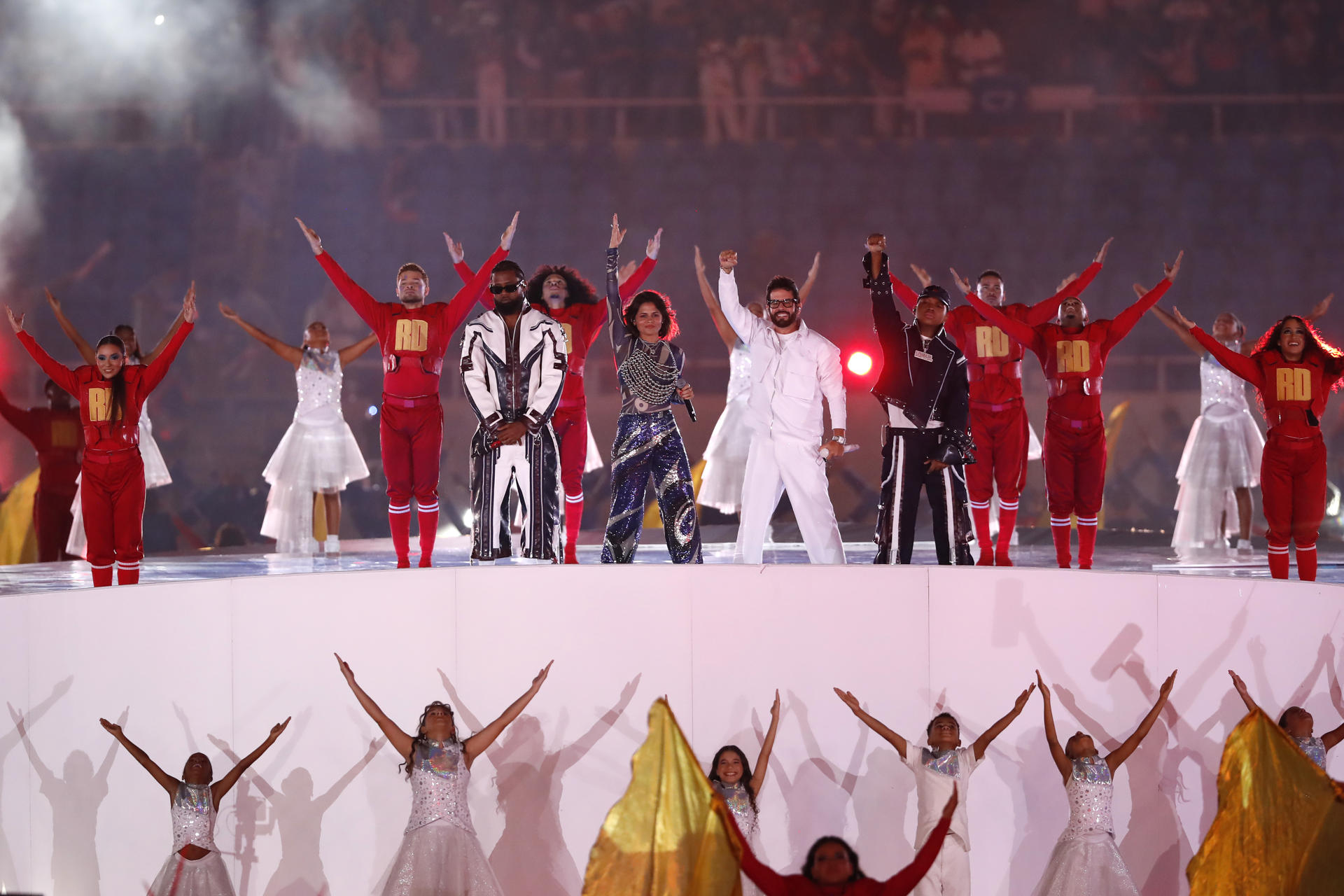 Artistas, bailarines, cantantes y músicos hicieron parte este viernes de la inauguración de los XXV Juegos Centroamericanos y del Caribe Santo Domingo 2026 en el estadio Félix Sánchez. EFE/ Rodrigo Sura
