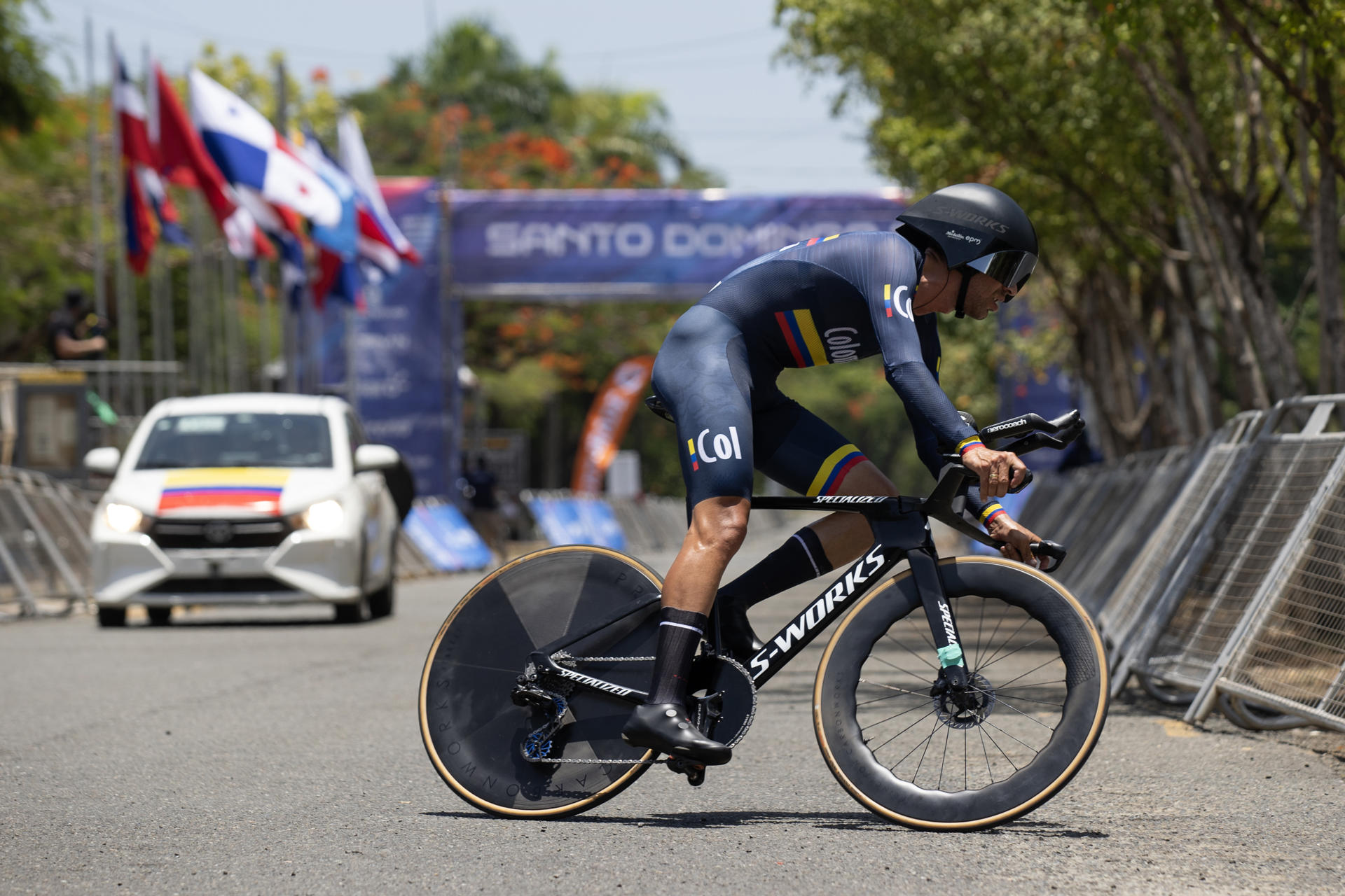 Walter Vargas de Colombia participa en la competencia Contrareloj individual masculina en Ciclismo ruta, durante los XXV Juegos Centroamericanos y del Caribe Santo Domingo 2026 este sábado, en Santo Domingo (República Dominicana). EFE/ Orlando Barría
