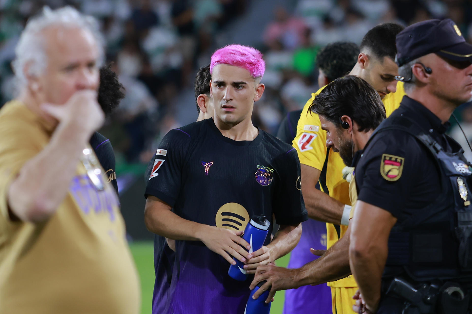 Pablo Gavi training absence during Barcelona practice session