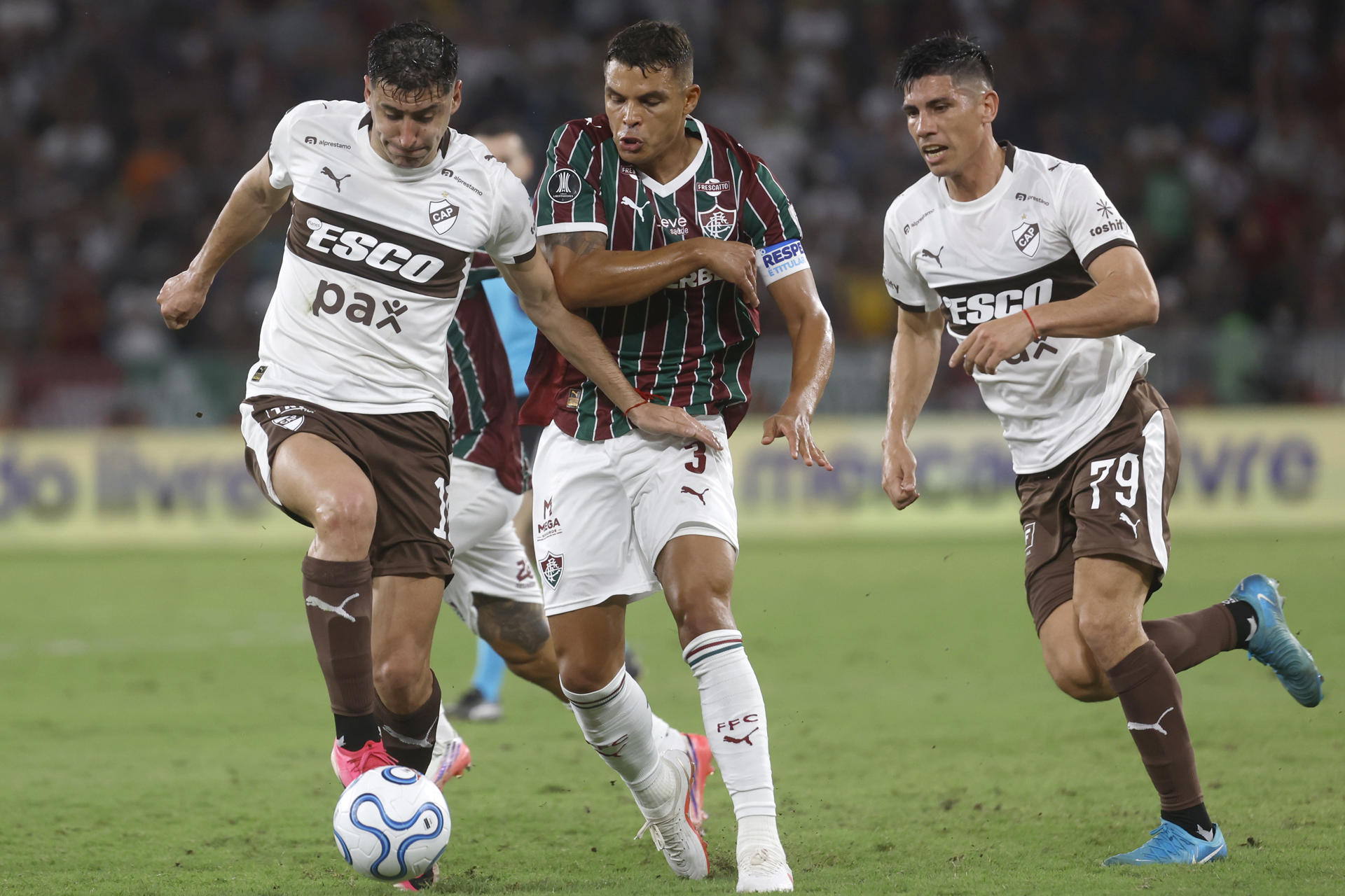 2-0. Fluminense vence sin apuros a Platense y mete un pie en semifinales - HolaNews