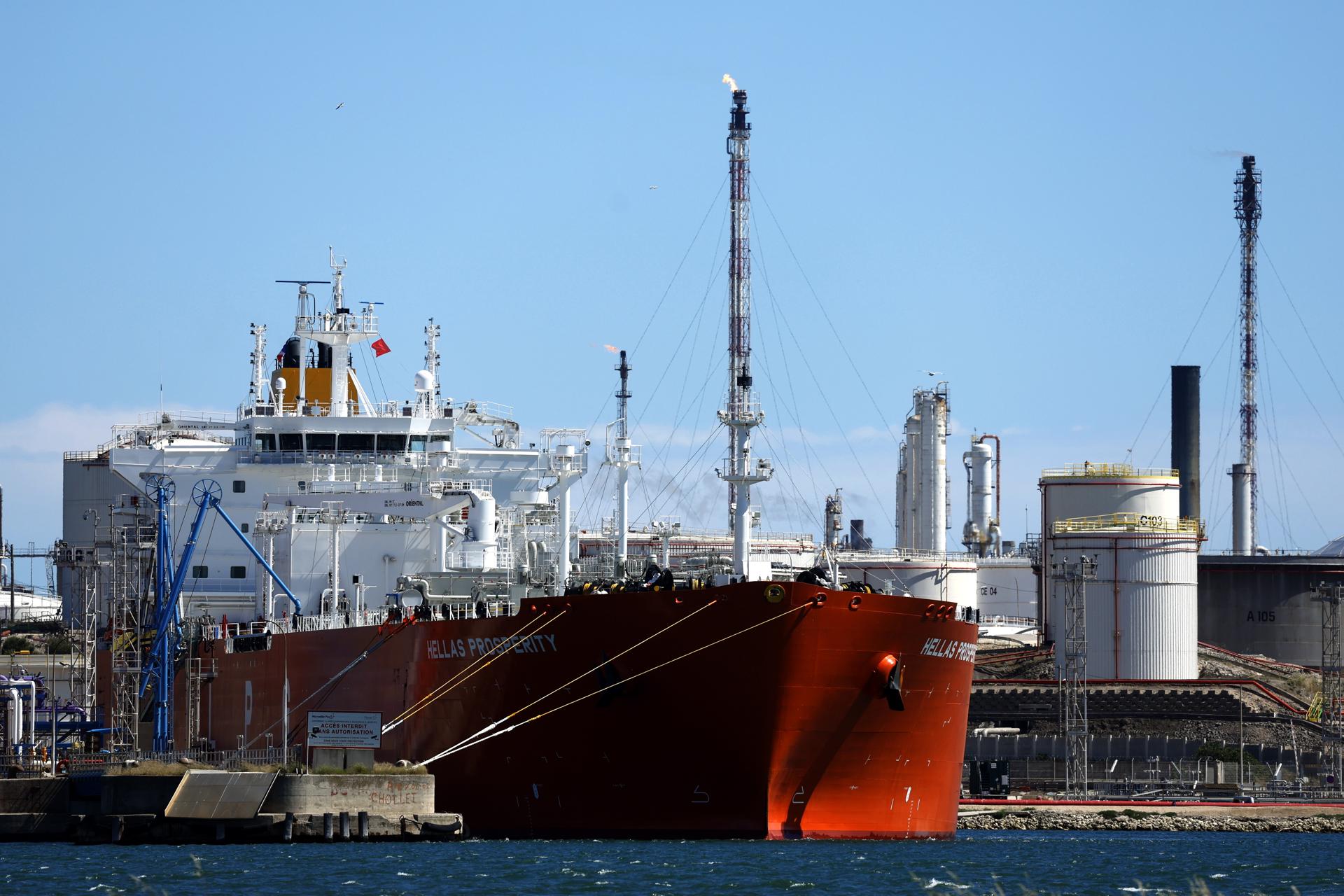 El brent se dispara un 3,86 % y sube de 103 dólares por tensiones diplomáticas EEUU-Irán - HolaNews