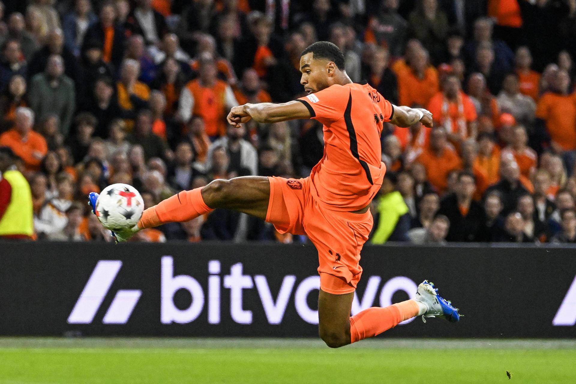 1-1. Xavi y Klopp se reparten puntos en su debut - HolaNews