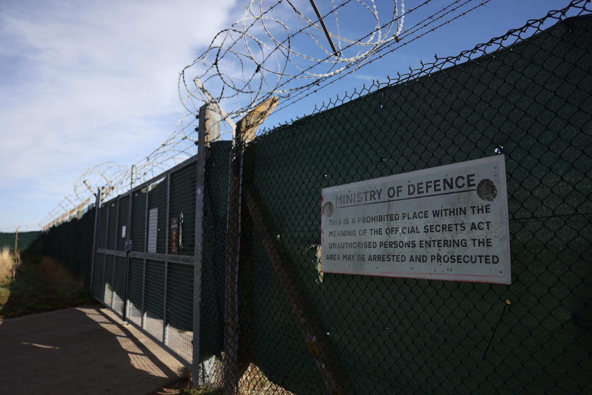 Detenido británico por presunto complot contra base aérea estadounidense